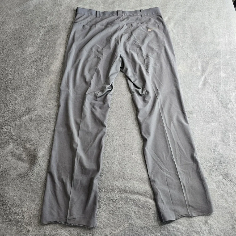 Nike Tiger Woods Collection Adaptive Fit Vented Golf Pants Mens Gray 34X30 (36)
